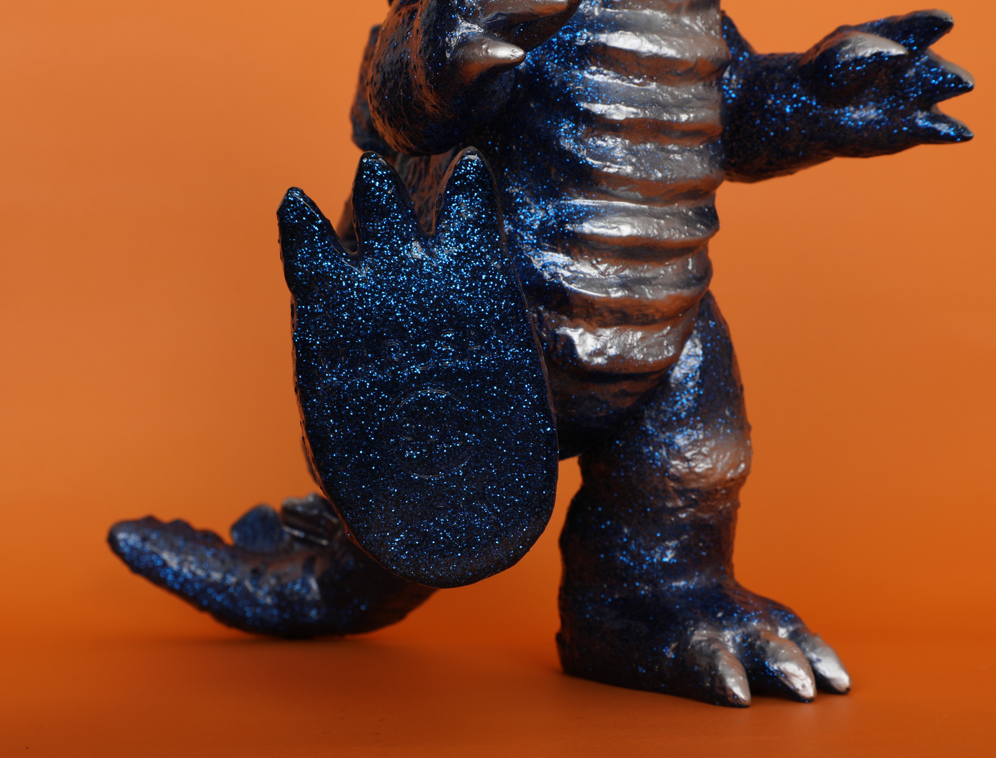 King Godras 450 (Clear Blue Glitter)